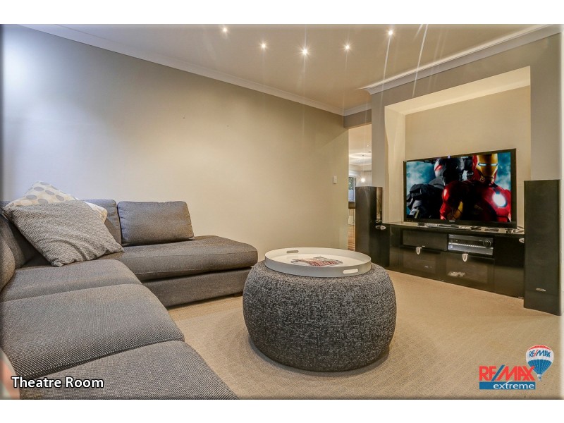 16 Jindalee Boulevard, Jindalee WA 6036