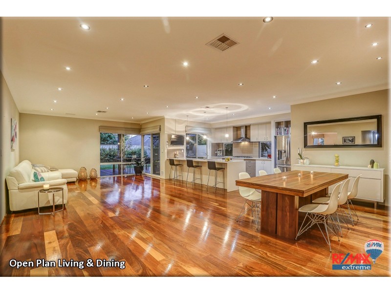 16 Jindalee Boulevard, Jindalee WA 6036