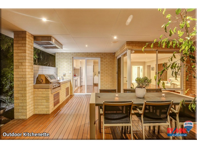 16 Jindalee Boulevard, Jindalee WA 6036