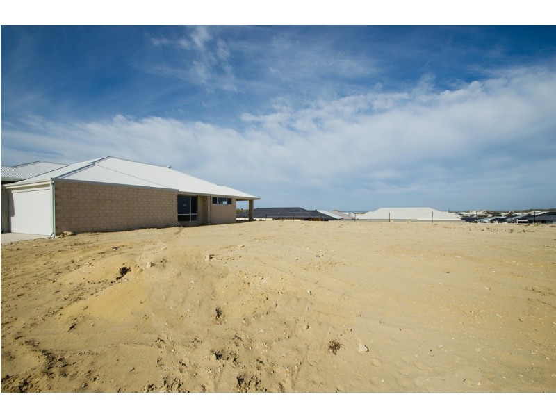 28 Arylide Grove, Eglinton WA 6034