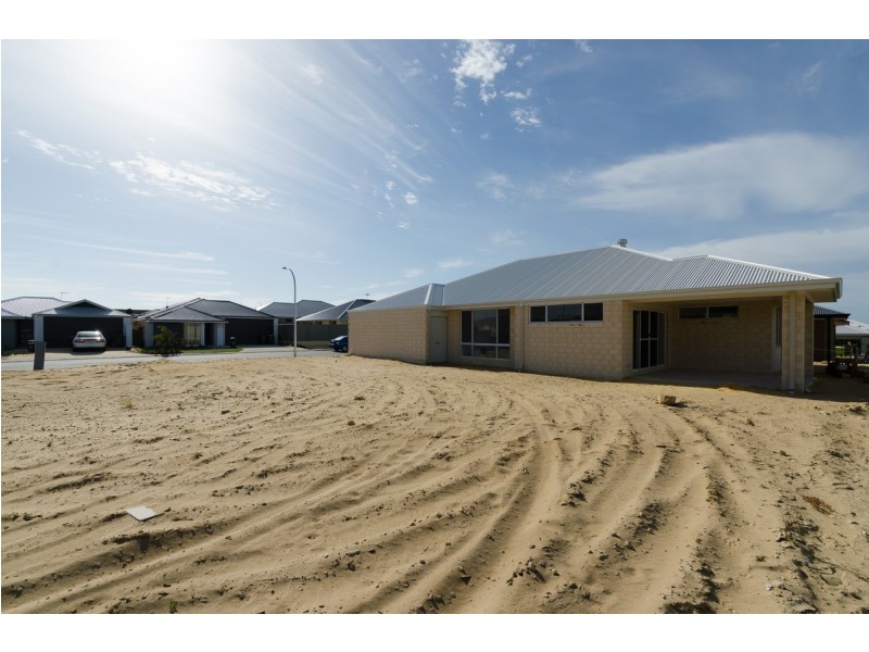 28 Arylide Grove, Eglinton WA 6034