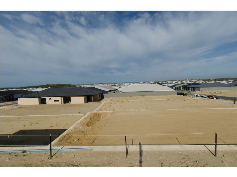 28 Arylide Grove, Eglinton WA 6034