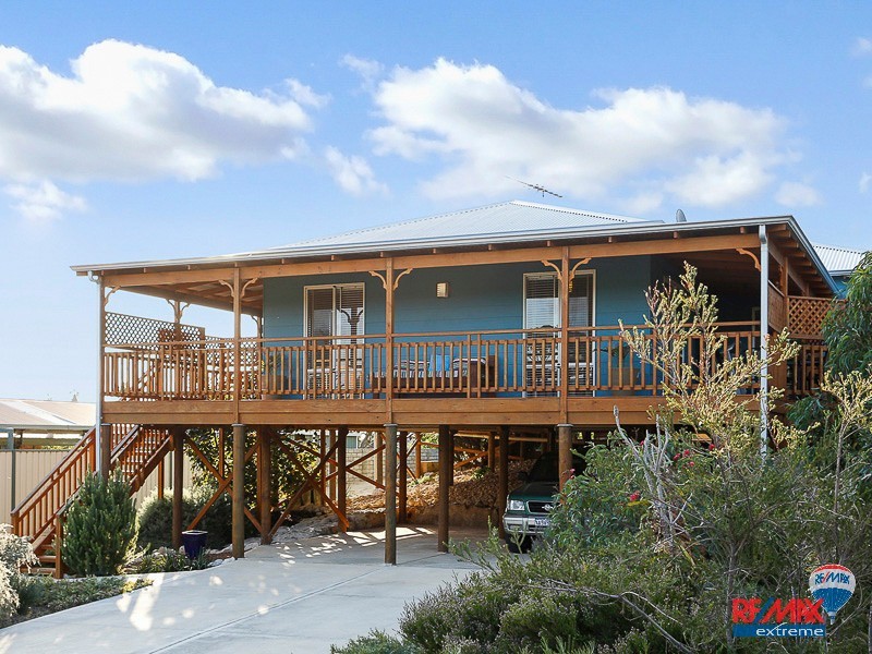 10 Galleon Place, Yanchep WA 6035