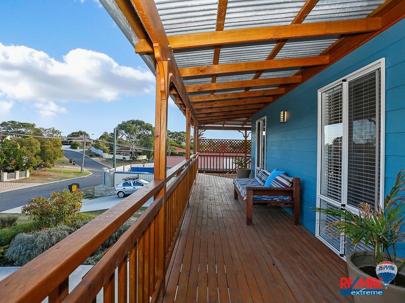 10 Galleon Place, Yanchep WA 6035