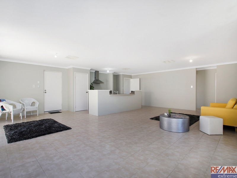 7 Finglas Meander, Butler WA 6036