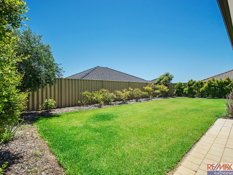 7 Finglas Meander, Butler WA 6036