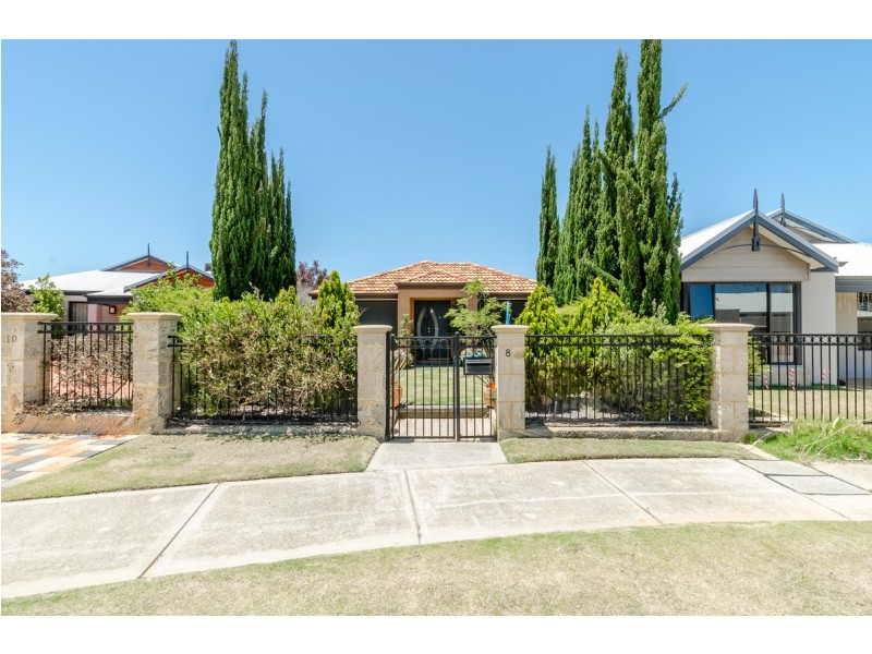 8 Knighton Way, Butler WA 6036