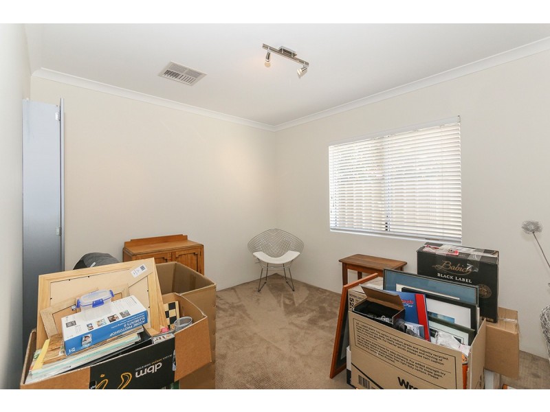 5 Stingray Way, Jindalee WA 6036