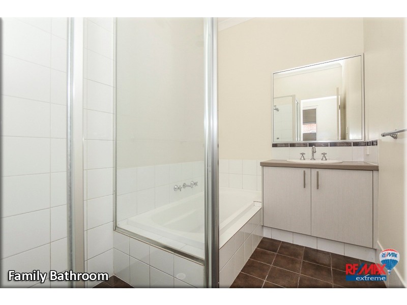 17 Bellini Gardens, Alkimos WA 6038