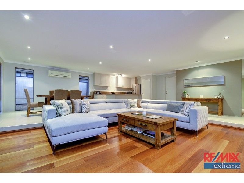 19 La Mirada Avenue, Clarkson WA 6030