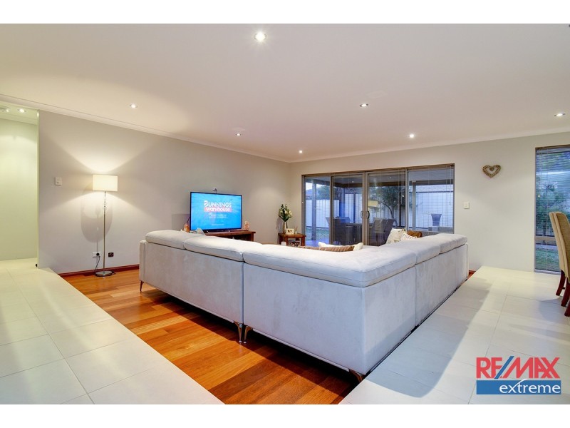 19 La Mirada Avenue, Clarkson WA 6030