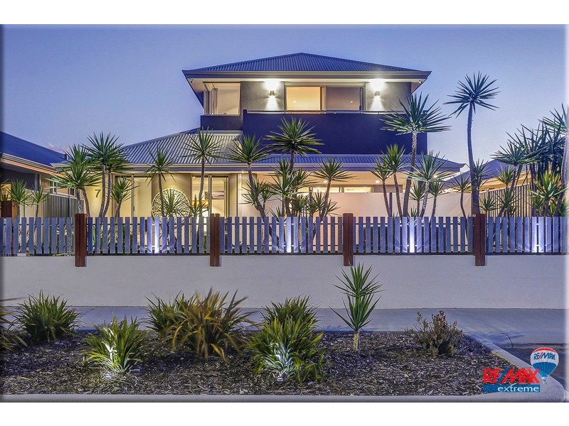 7 Comito Bend, Alkimos WA 6038