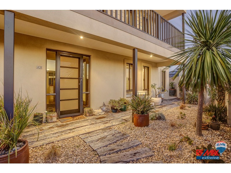 23 Moonlighter Way, Yanchep WA 6035