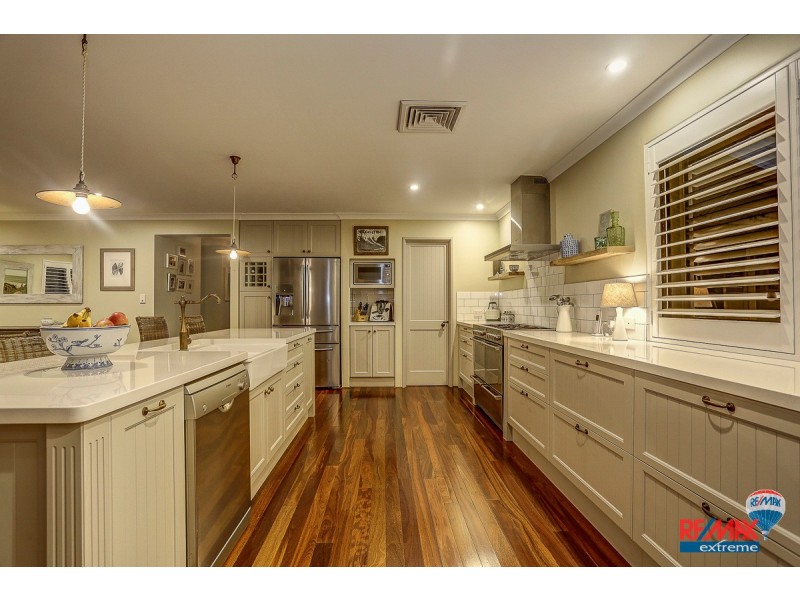 23 Moonlighter Way, Yanchep WA 6035