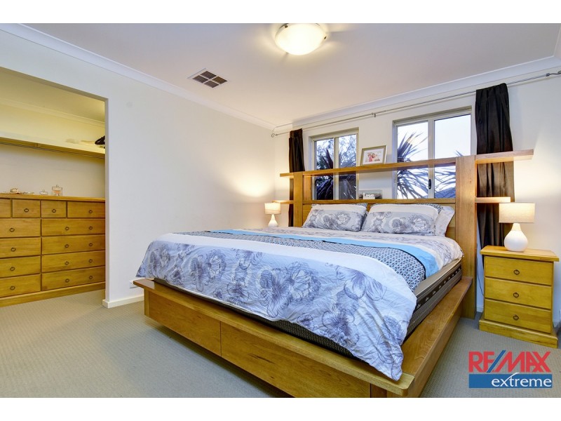 6 Carlisle Approach, Butler WA 6036