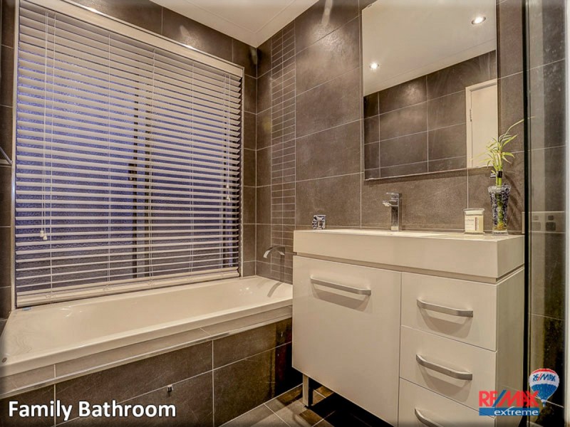 27 Landbeach Boulevard, Butler WA 6036