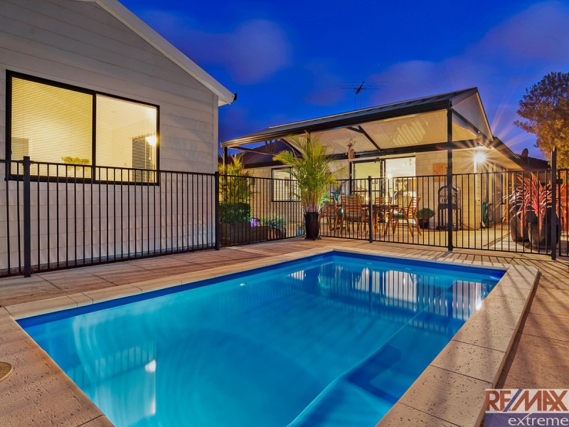 9 La Mirada Avenue, Clarkson WA 6030