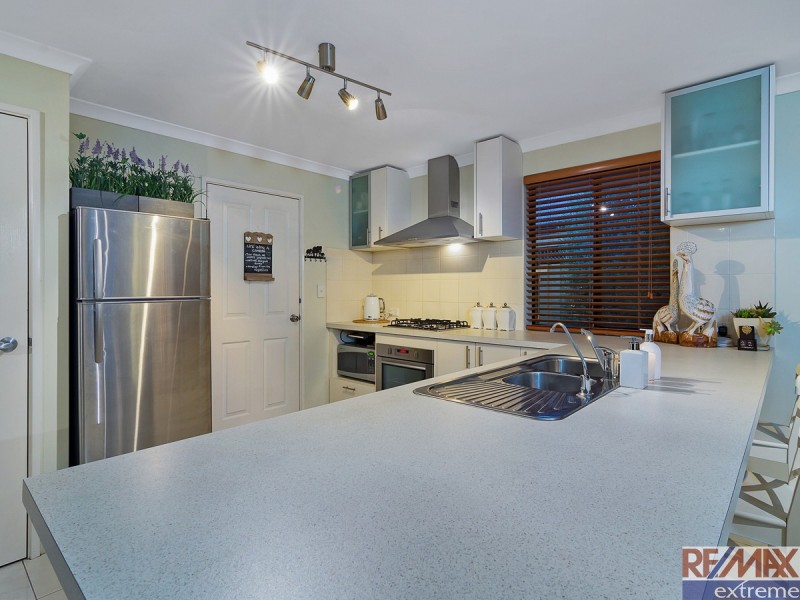 9 La Mirada Avenue, Clarkson WA 6030