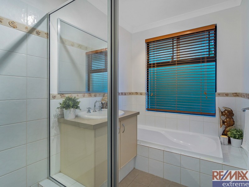 9 La Mirada Avenue, Clarkson WA 6030