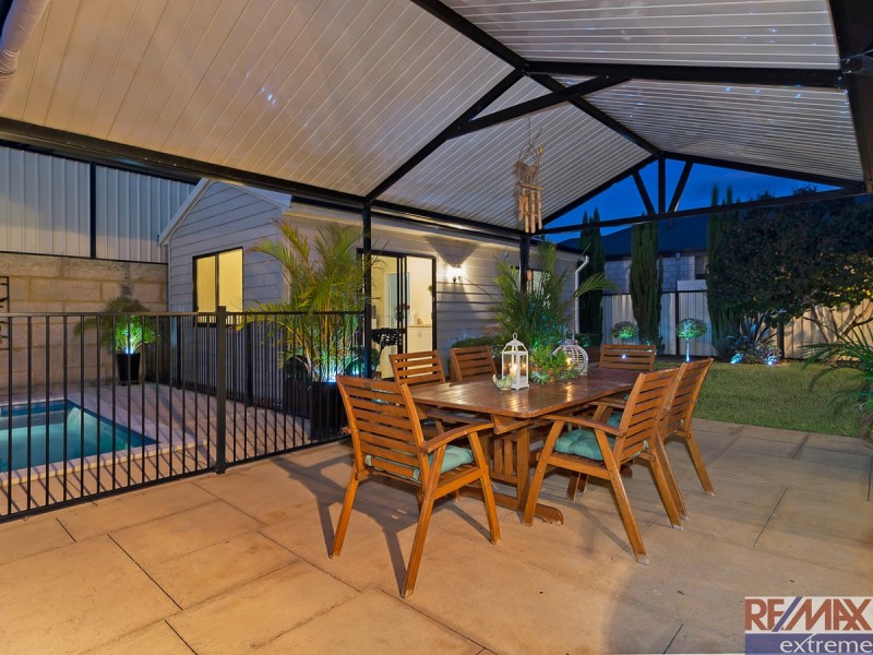 9 La Mirada Avenue, Clarkson WA 6030