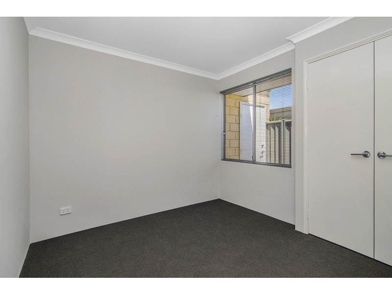 3 Fulvous Loop, Eglinton WA 6034