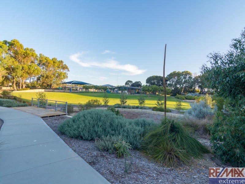 19 Wyperfeld Street, Yanchep WA 6035
