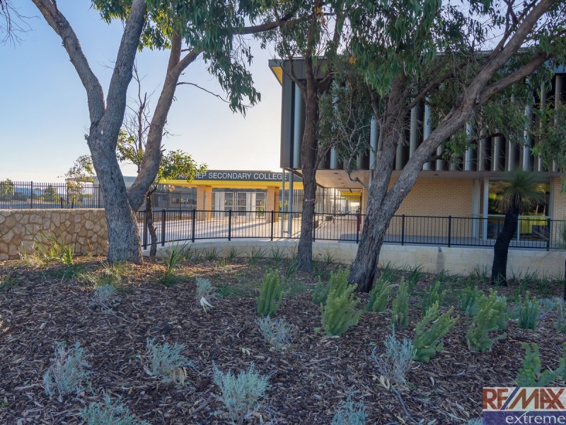 19 Wyperfeld Street, Yanchep WA 6035