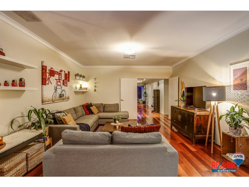 11 Arthog Street, Butler WA 6036