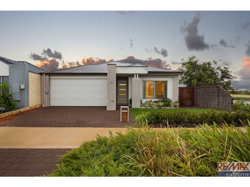 32 Langport Way, Butler WA 6036