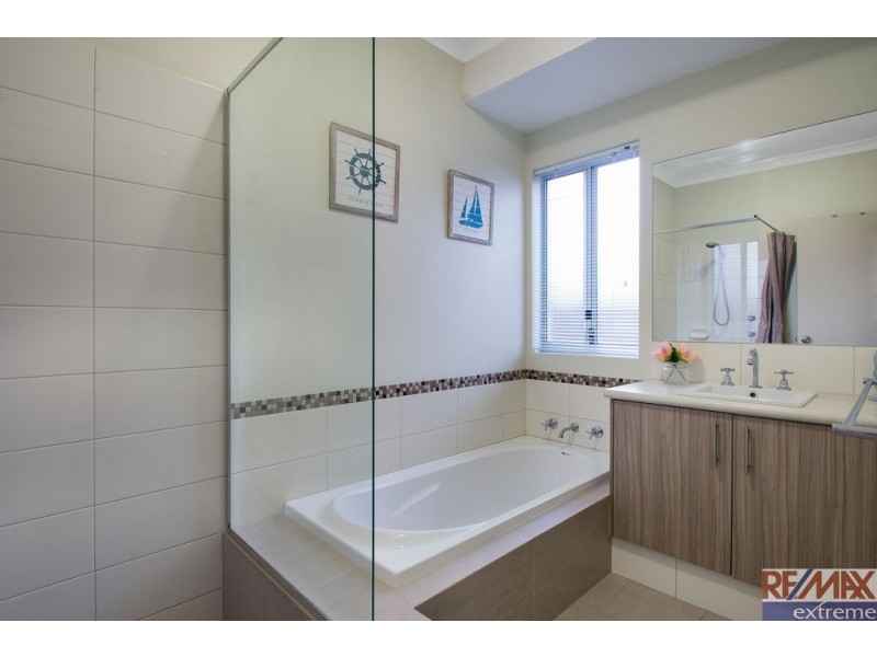 32 Langport Way, Butler WA 6036