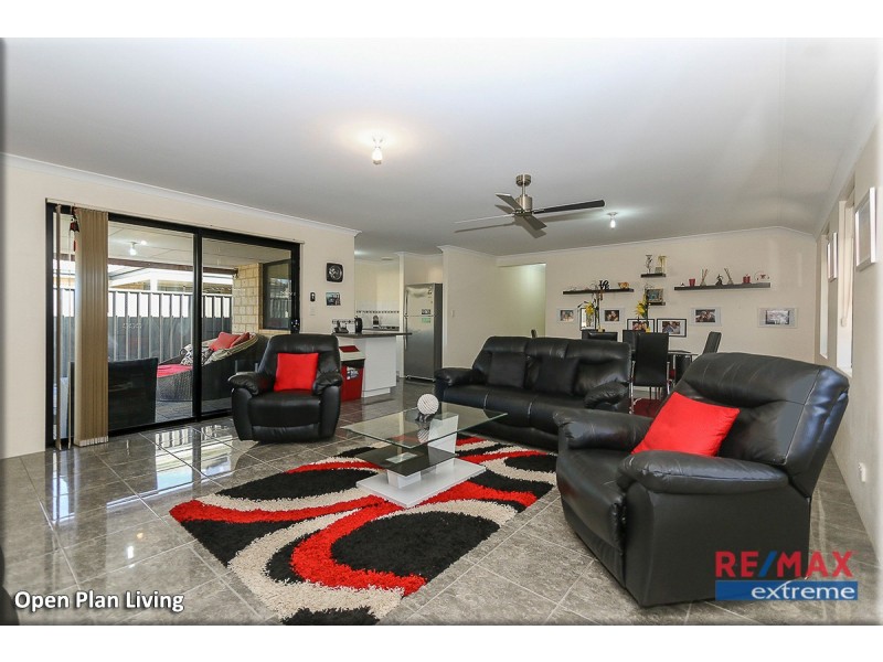 6 Jingana Road, Banksia Grove WA 6031