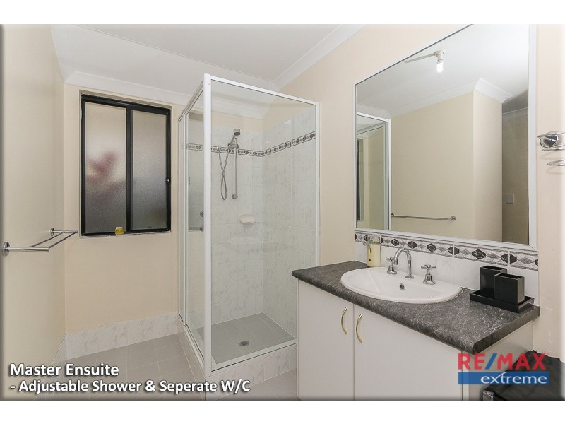 6 Jingana Road, Banksia Grove WA 6031