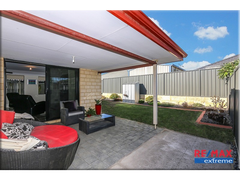 6 Jingana Road, Banksia Grove WA 6031