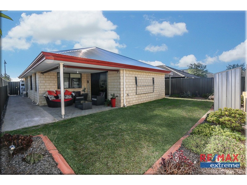 6 Jingana Road, Banksia Grove WA 6031