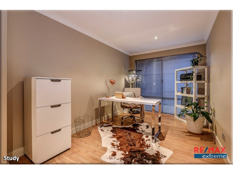 24 Saintfield Corner, Ridgewood WA 6030