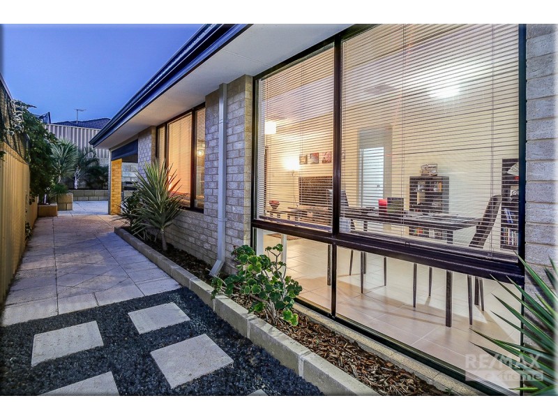 35 Oakbank Crescent, Butler WA 6036