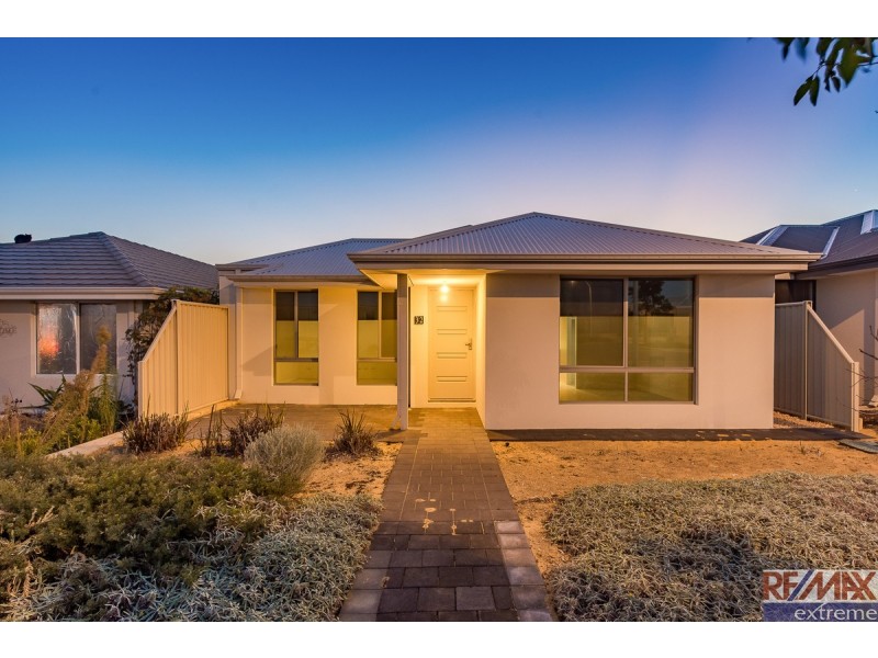 32 Merchant Way, Alkimos WA 6038