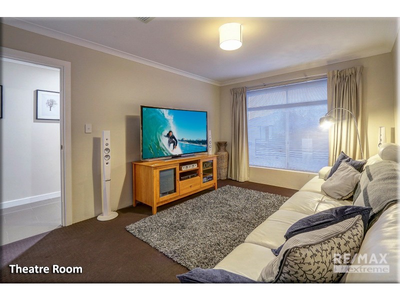 76 Billericay Circuit, Butler WA 6036