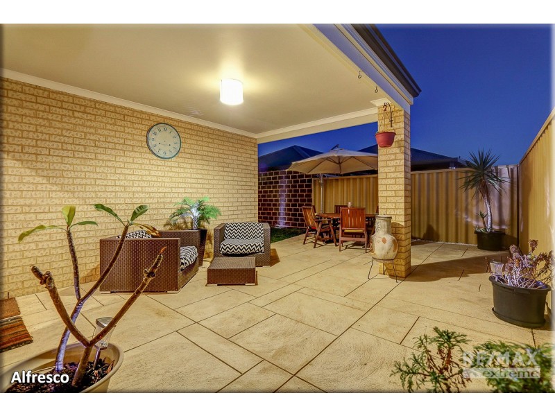 76 Billericay Circuit, Butler WA 6036