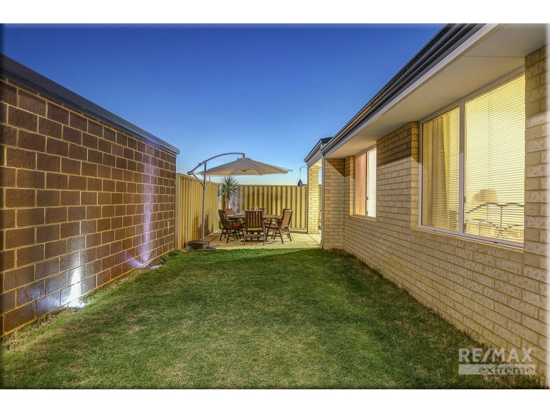 76 Billericay Circuit, Butler WA 6036