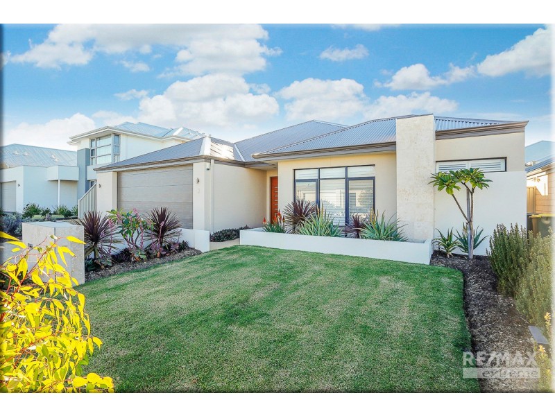 8 Radar Way, Alkimos WA 6038