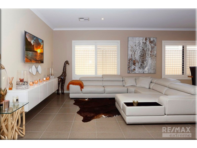 8 Radar Way, Alkimos WA 6038