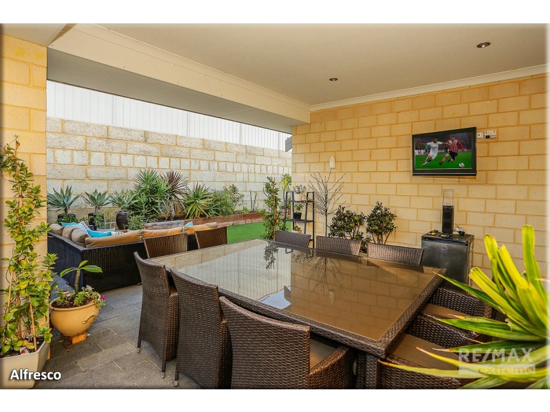 8 Radar Way, Alkimos WA 6038