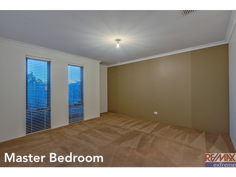 6 Flax Road, Yanchep WA 6035