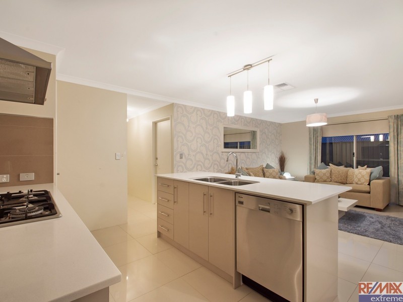 27 Zaffre Street, Eglinton WA 6034