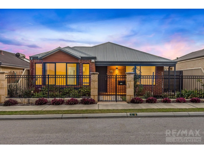 19 Whitland Street, Butler WA 6036