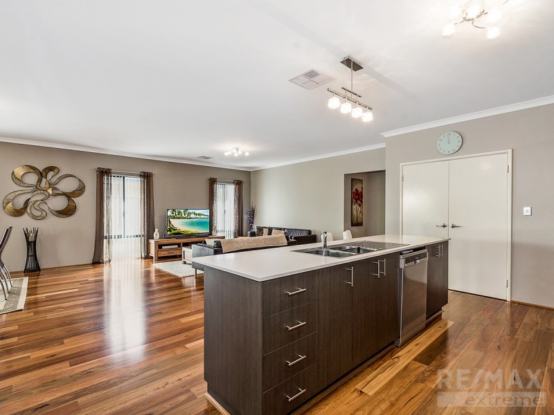 27 Fairgrounds Parkway, Alkimos WA 6038