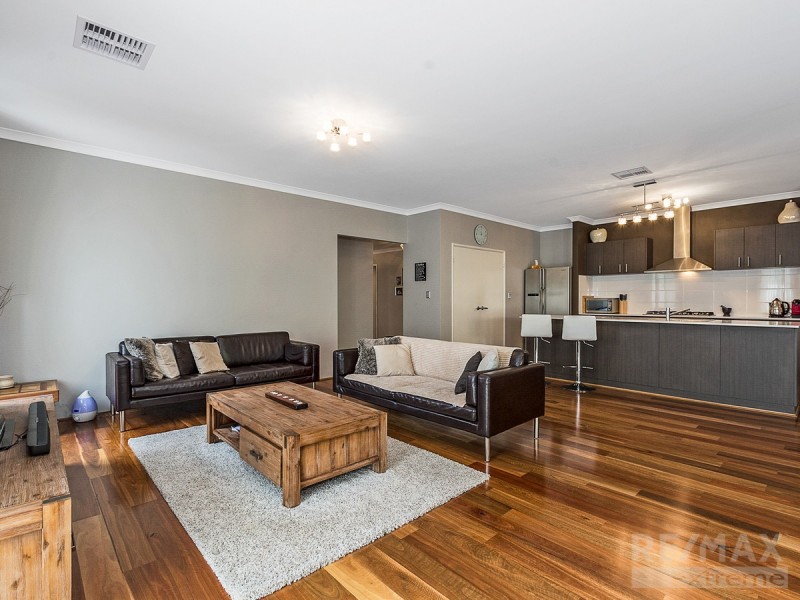 27 Fairgrounds Parkway, Alkimos WA 6038