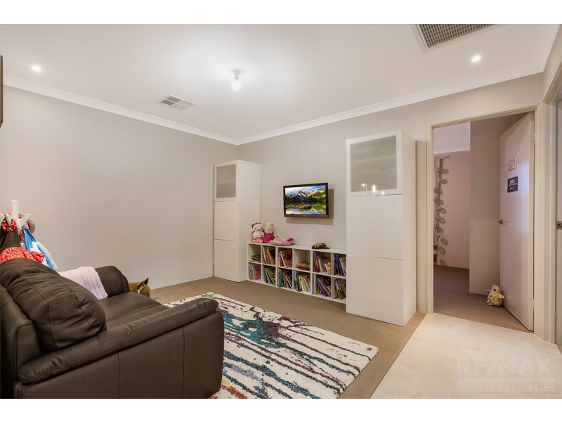 14 Jonquil Street, Eglinton WA 6034