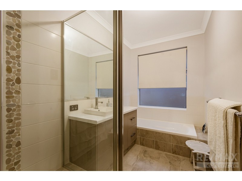 14 Jonquil Street, Eglinton WA 6034